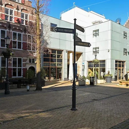 Novallure Downtown - Short The Hague