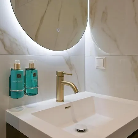 Novallure Downtown - Short Hotel The Hague