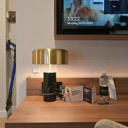 Novallure Downtown - Short The Hague