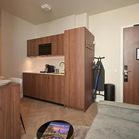 Novallure Downtown - Short Hotel