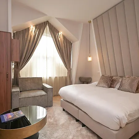 Hotel Novallure Downtown - Short The Hague