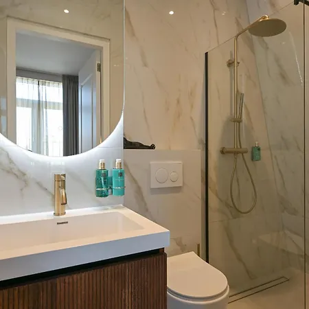 Hotel Novallure Downtown - Short The Hague