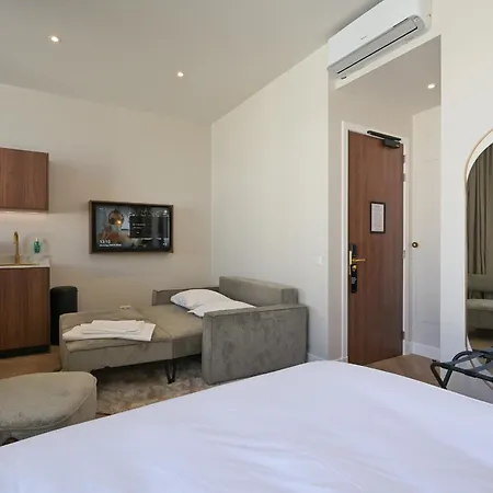 Novallure Downtown - Short Hotel *