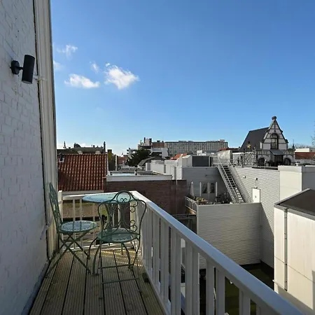 Novallure Downtown - Short Haag