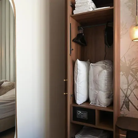 Novallure Downtown - Short 酒店 3*