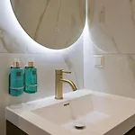 Novallure Downtown - Short Hotel The Hague