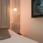 Novallure Downtown - Short Haag