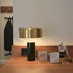 Novallure Downtown - Short Hotell Haag