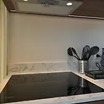 Novallure Downtown - Short Hotell 3*