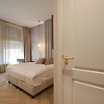 Hotell Novallure Downtown - Short 3*