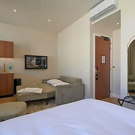 Novallure Downtown - Short Hotel 3*