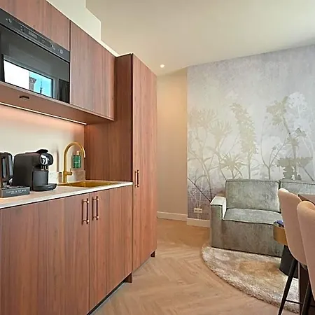 Novallure Downtown - Short Hotel