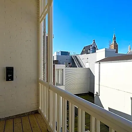 Novallure Downtown - Short The Hague