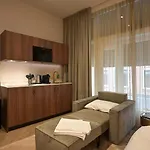 Novallure Downtown - Short 3* Haag