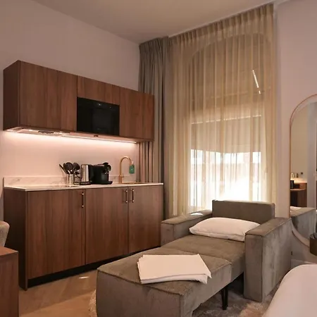 Novallure Downtown - Short 3* L'Aia
