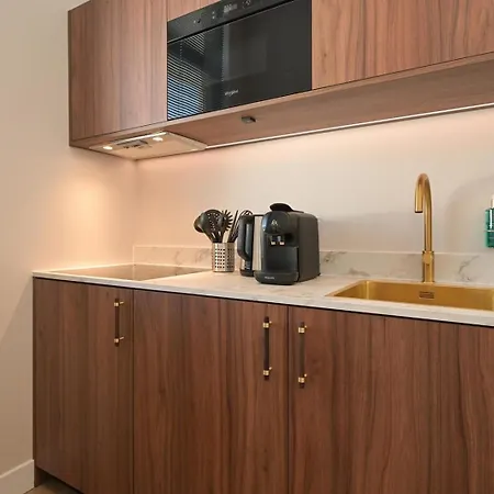 Novallure Downtown - Short 3* Haag