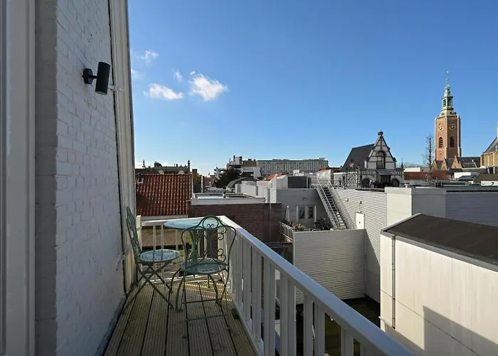 Novallure Downtown - Short The Hague